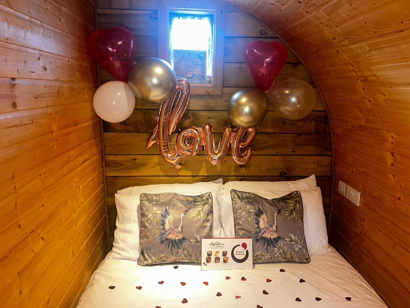 Crabmill Glamping Bewdley Hotel ภายนอก รูปภาพ