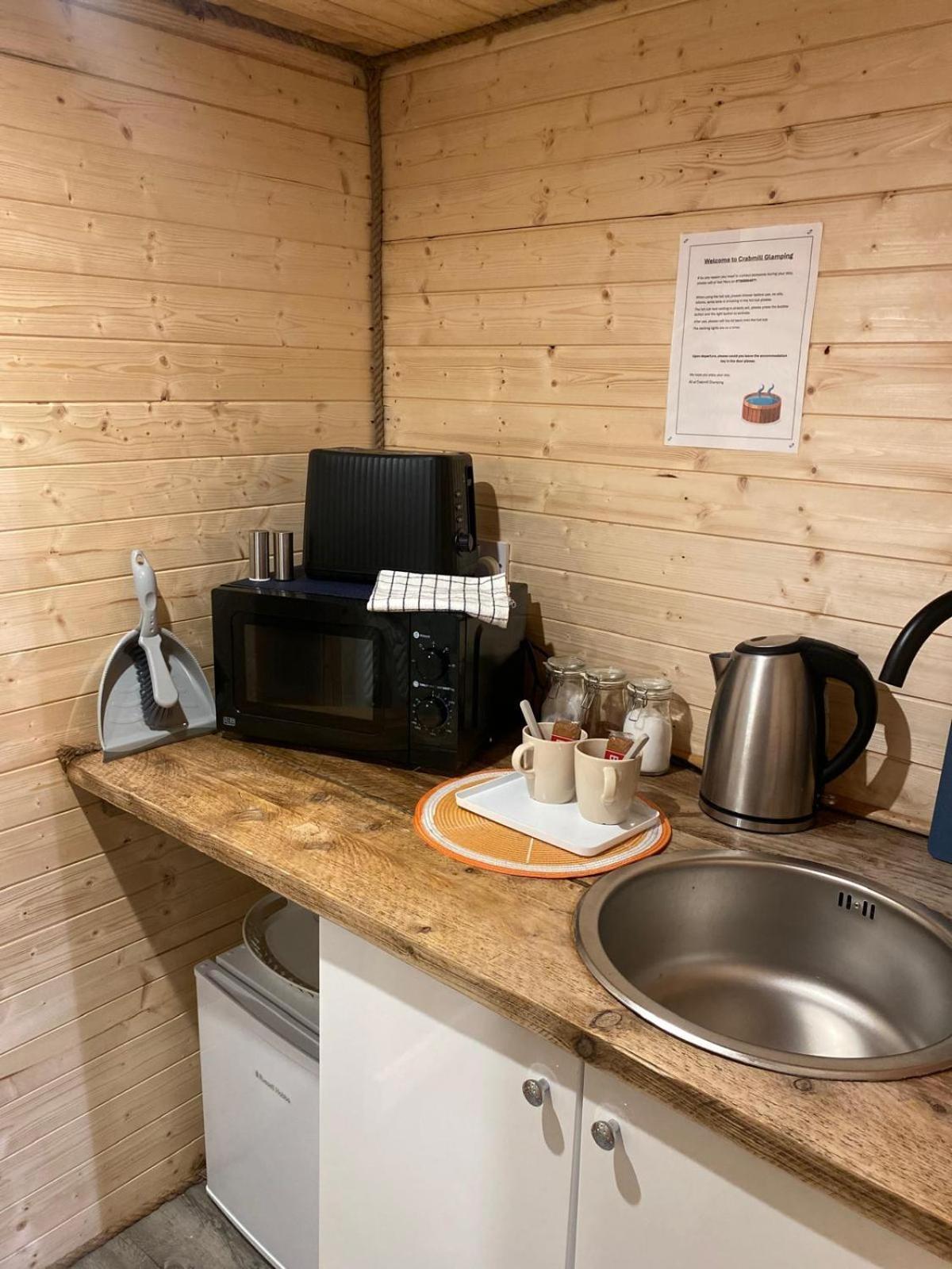 Crabmill Glamping Bewdley Hotel ภายนอก รูปภาพ